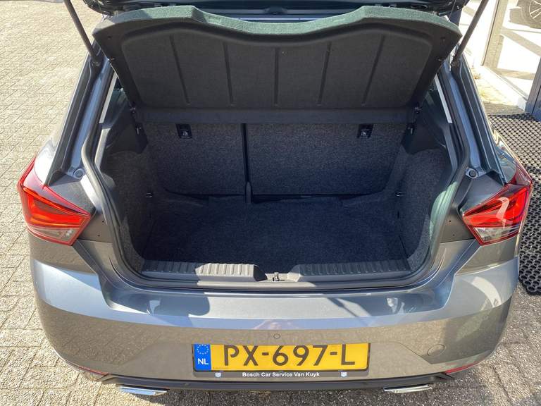 SEAT SEAT