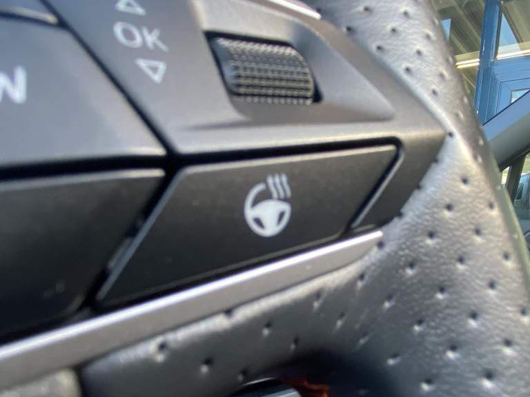 SEAT SEAT