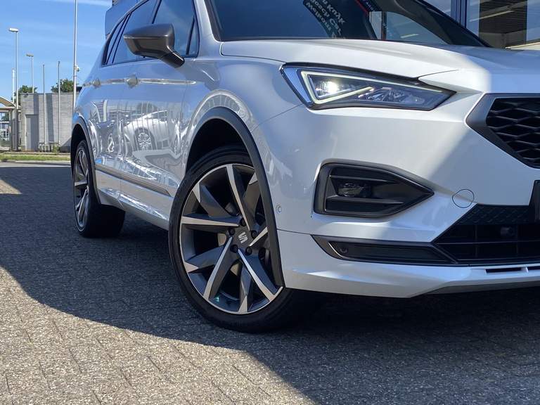 SEAT SEAT