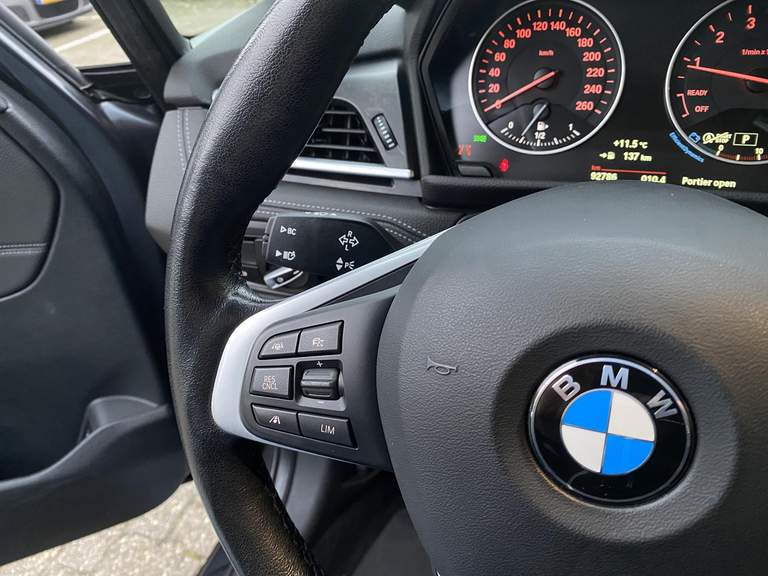 BMW BMW