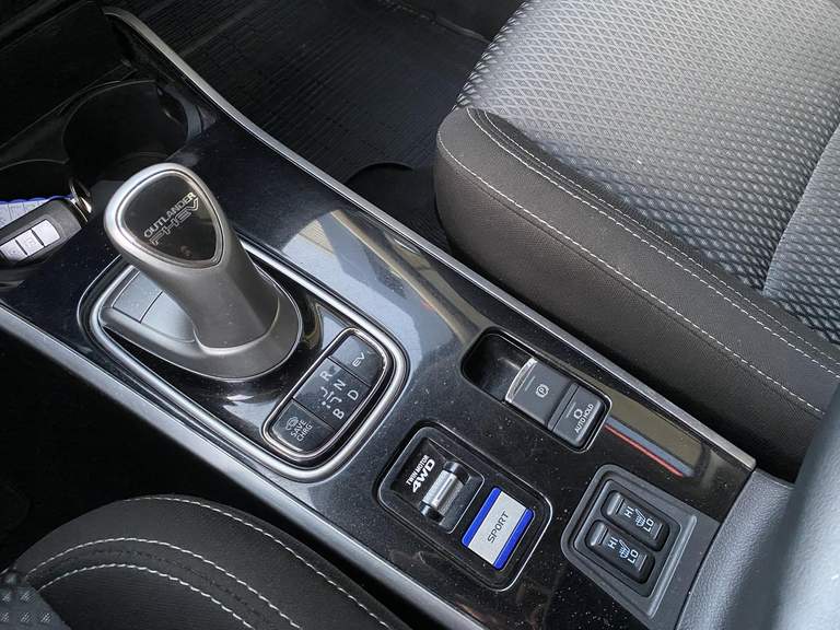 Mitsubishi Mitsubishi