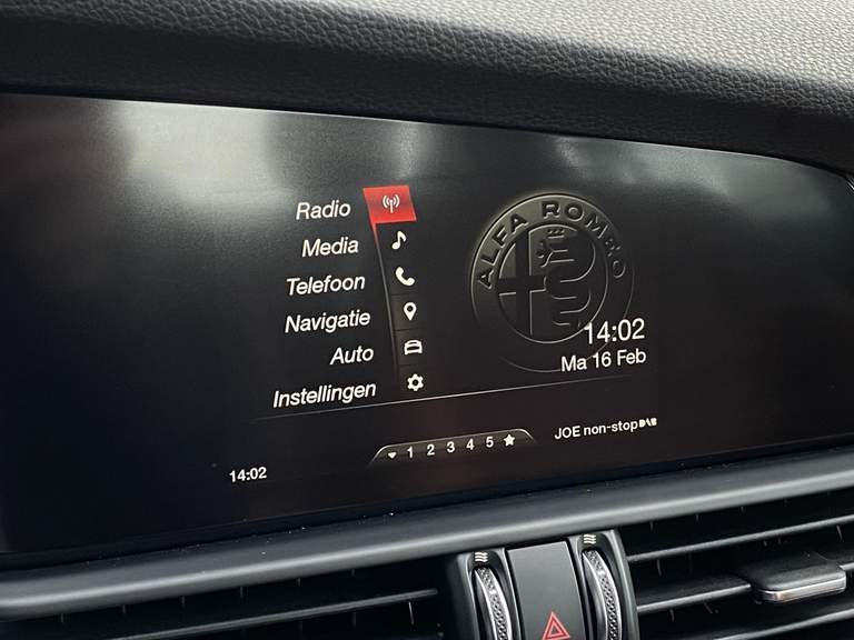 Alfa Romeo Alfa Romeo