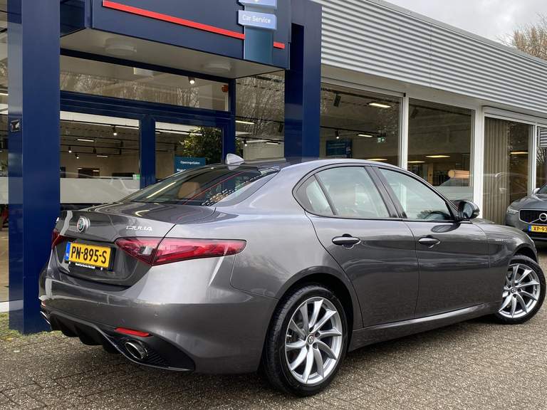 Alfa Romeo Alfa Romeo