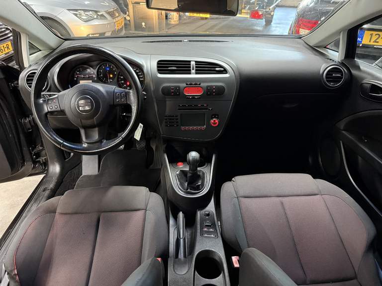 SEAT SEAT