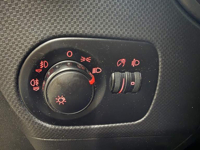 SEAT SEAT