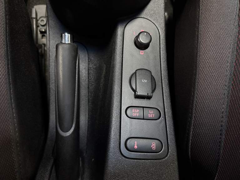 SEAT SEAT