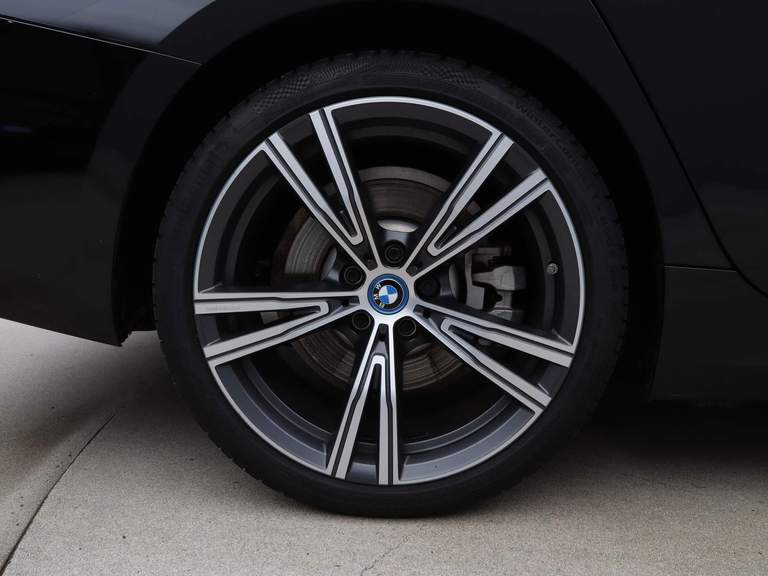 BMW BMW