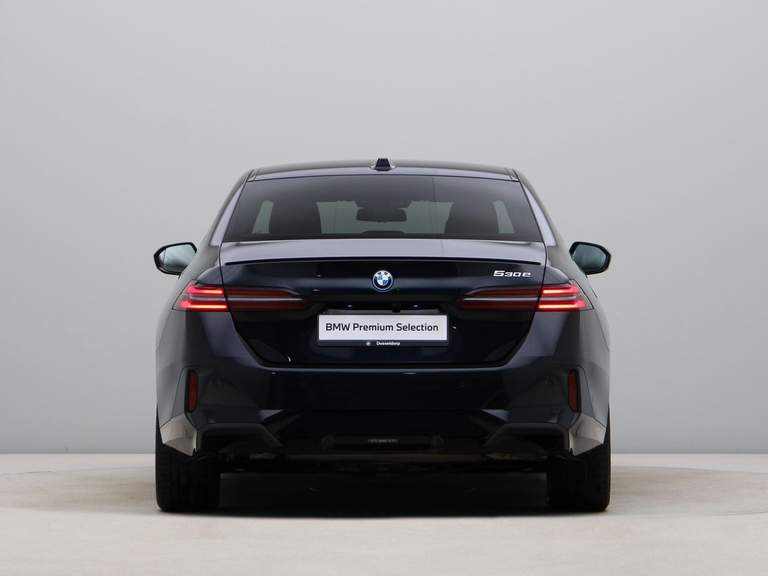 BMW BMW