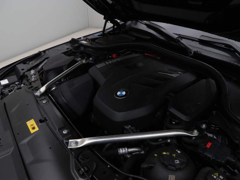 BMW BMW