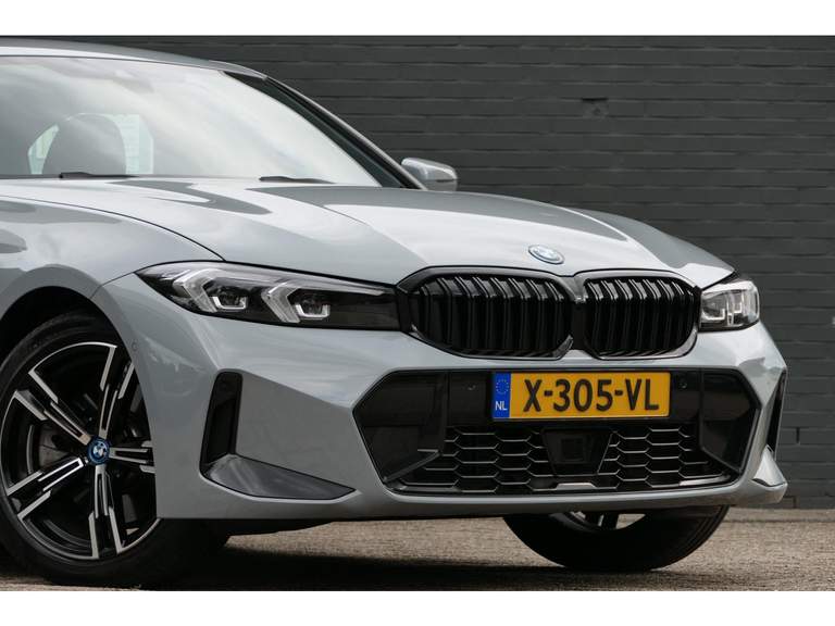 BMW BMW