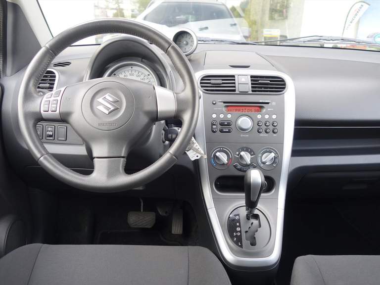 Suzuki Suzuki