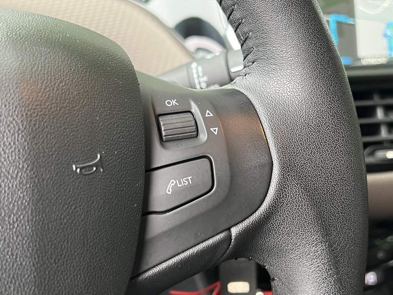 Peugeot Peugeot