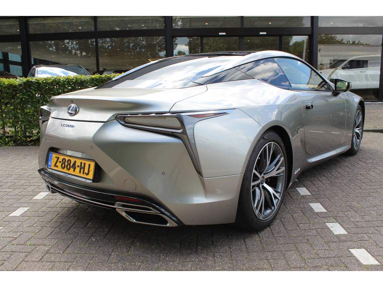 Lexus Lexus