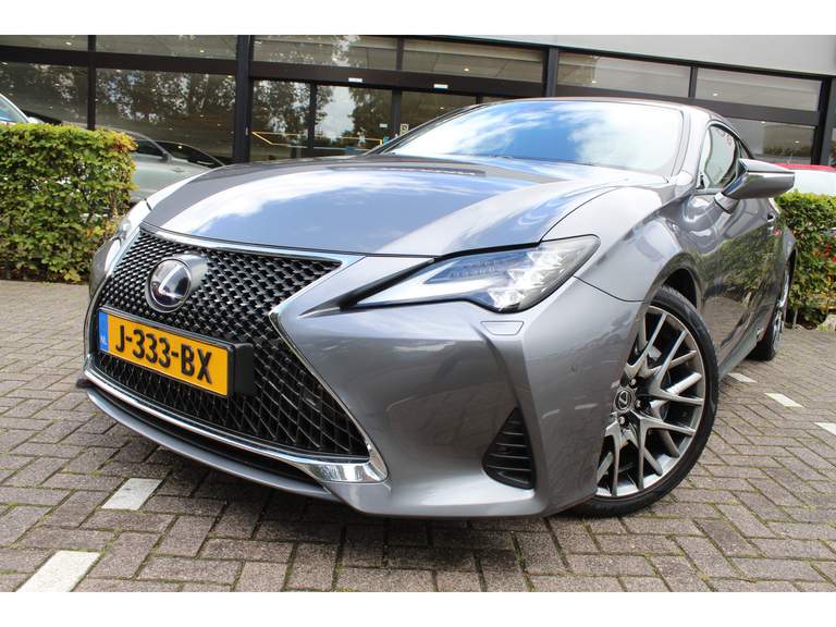 Lexus