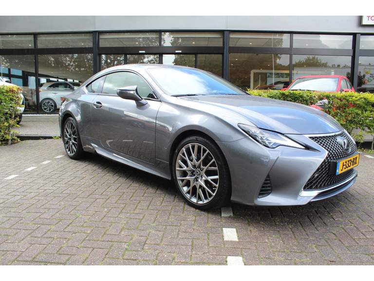 Lexus