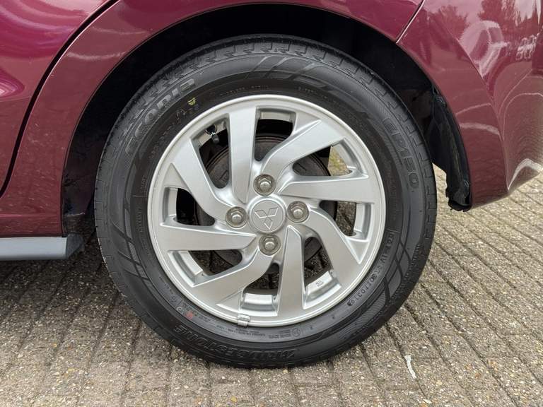 Mitsubishi Mitsubishi
