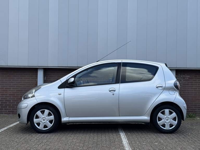 Toyota Toyota