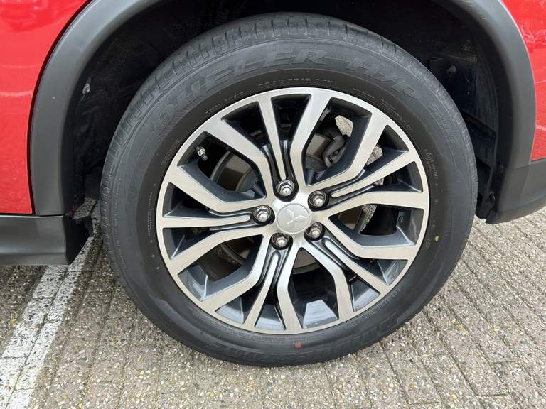 Mitsubishi Mitsubishi