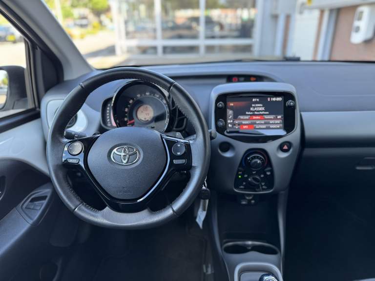 Toyota Toyota