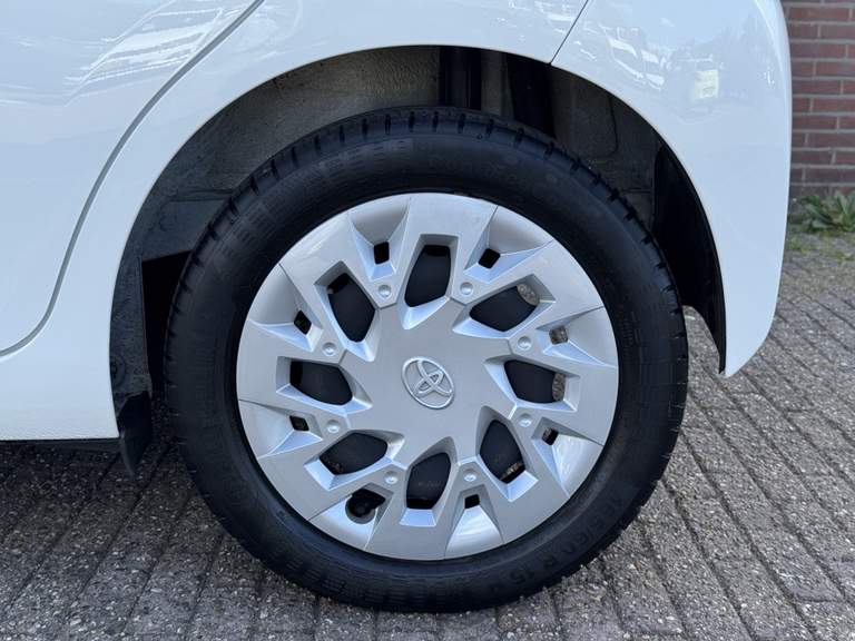 Toyota Toyota