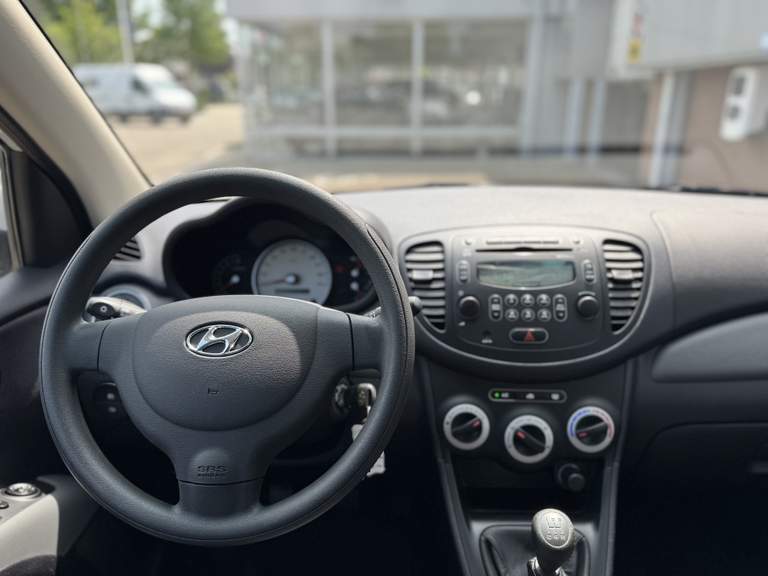 Hyundai Hyundai