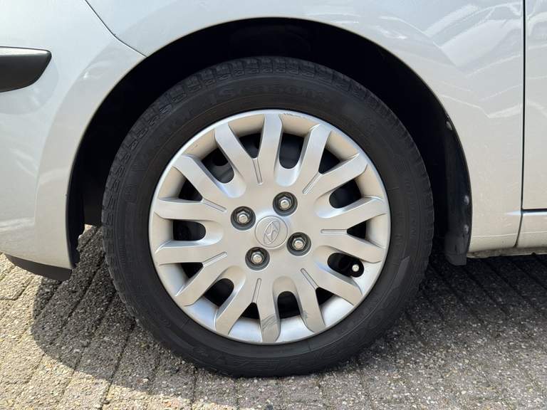 Hyundai Hyundai