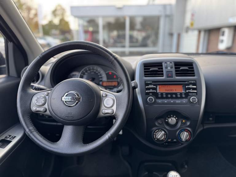 Nissan Nissan