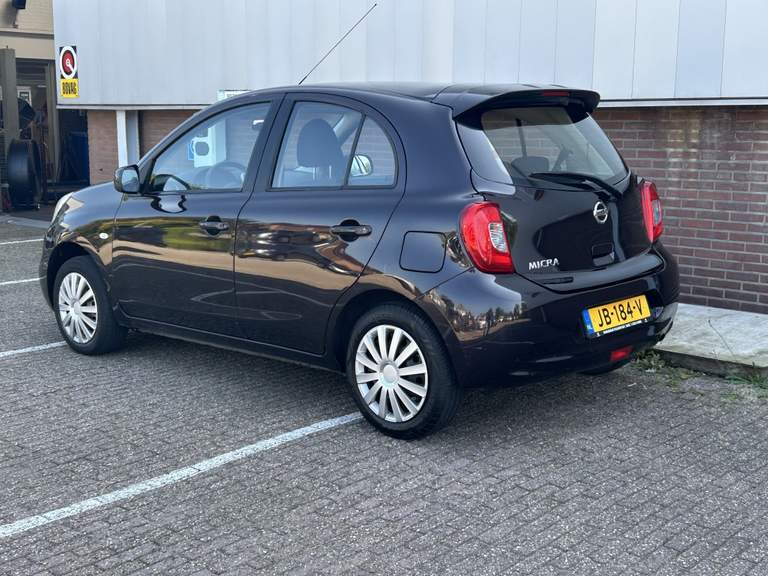 Nissan Nissan