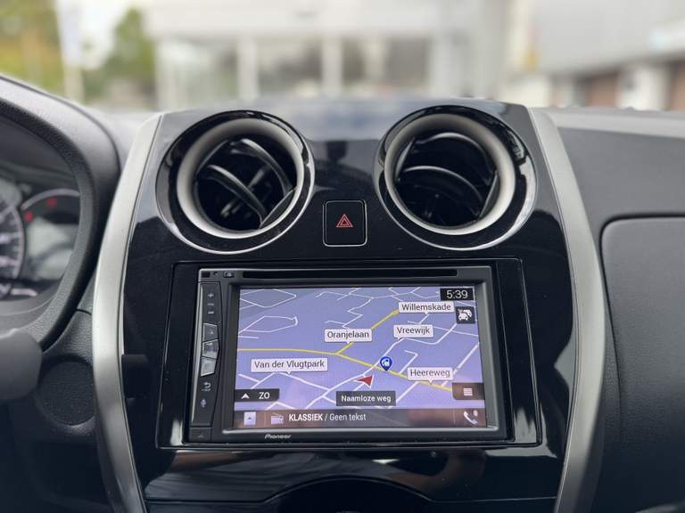 Nissan Nissan