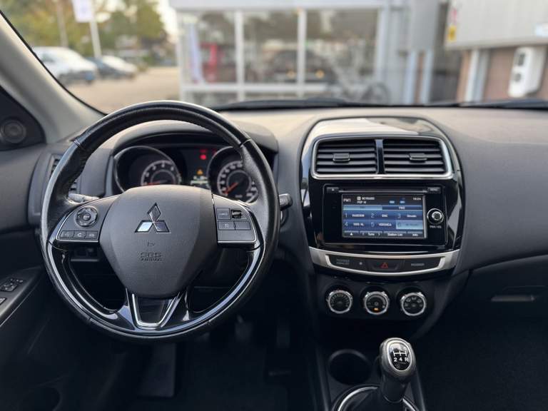 Mitsubishi Mitsubishi