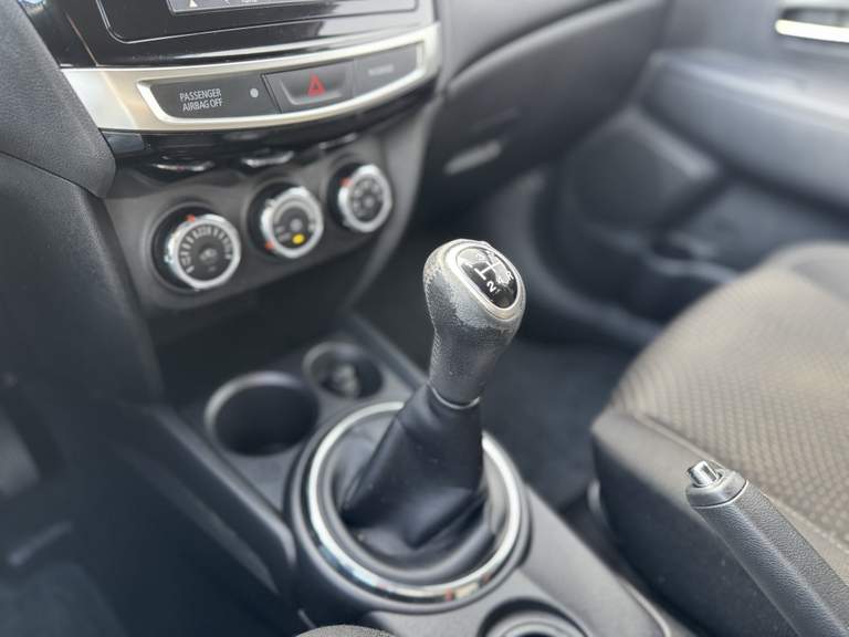 Mitsubishi Mitsubishi