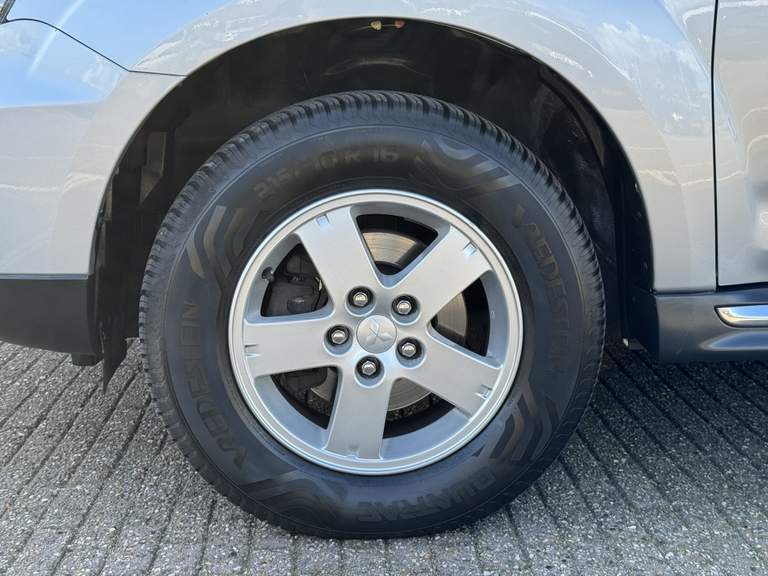 Mitsubishi Mitsubishi