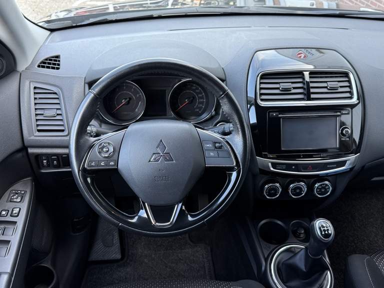 Mitsubishi Mitsubishi