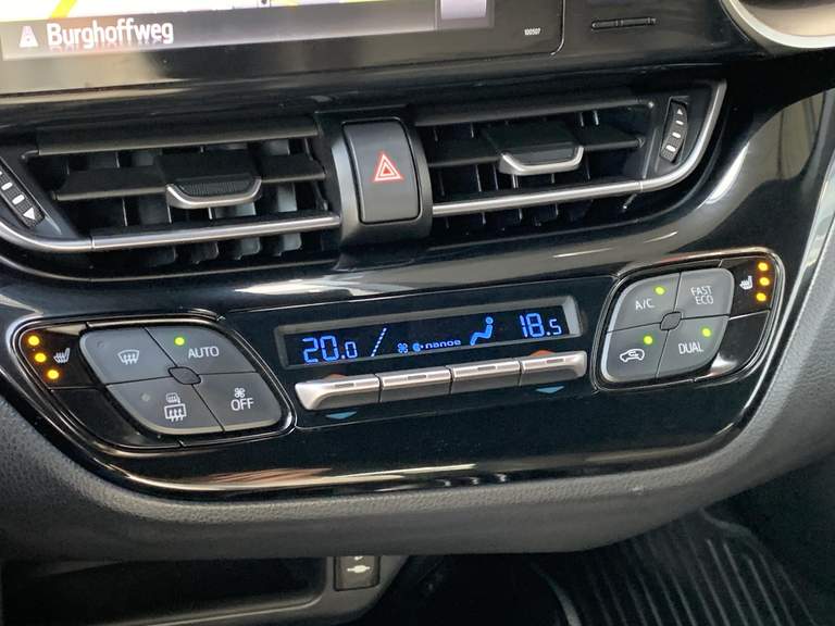 Toyota Toyota
