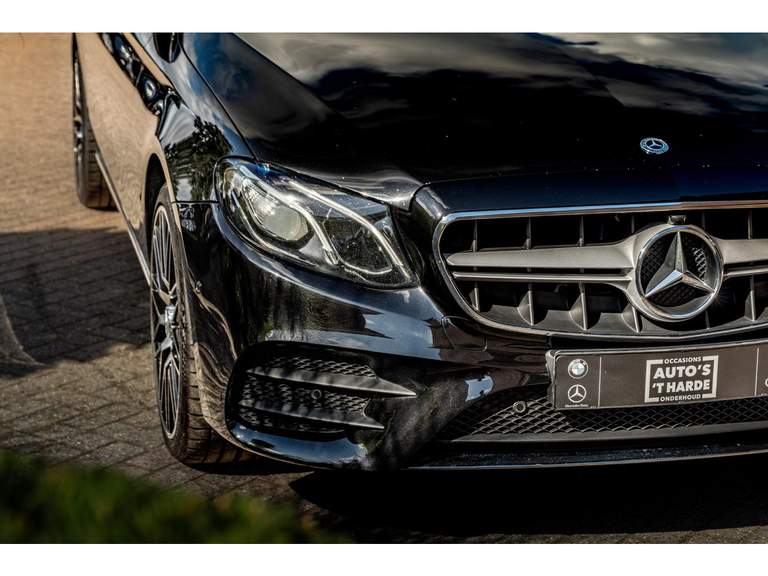 Mercedes-Benz Mercedes-Benz