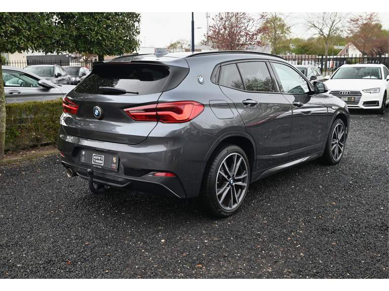 BMW BMW