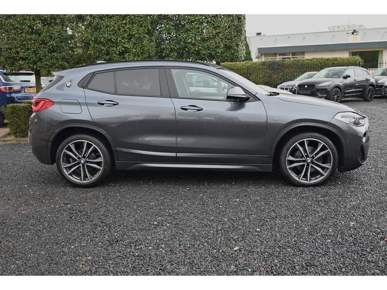 BMW BMW