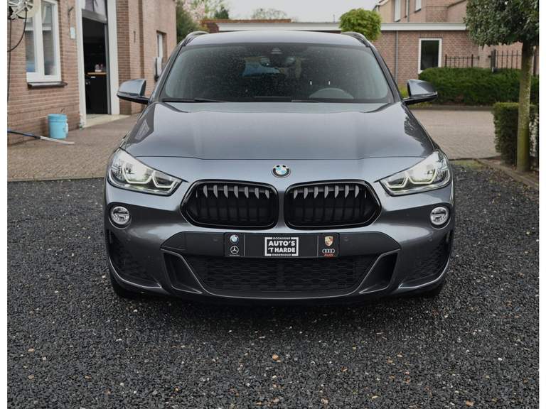 BMW BMW