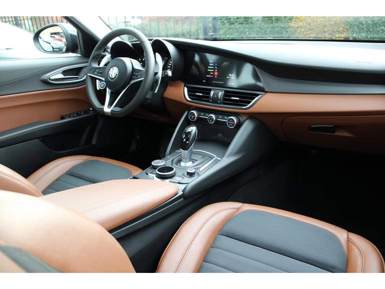 Alfa Romeo Alfa Romeo