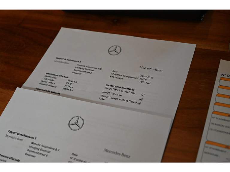 Mercedes-Benz Mercedes-Benz