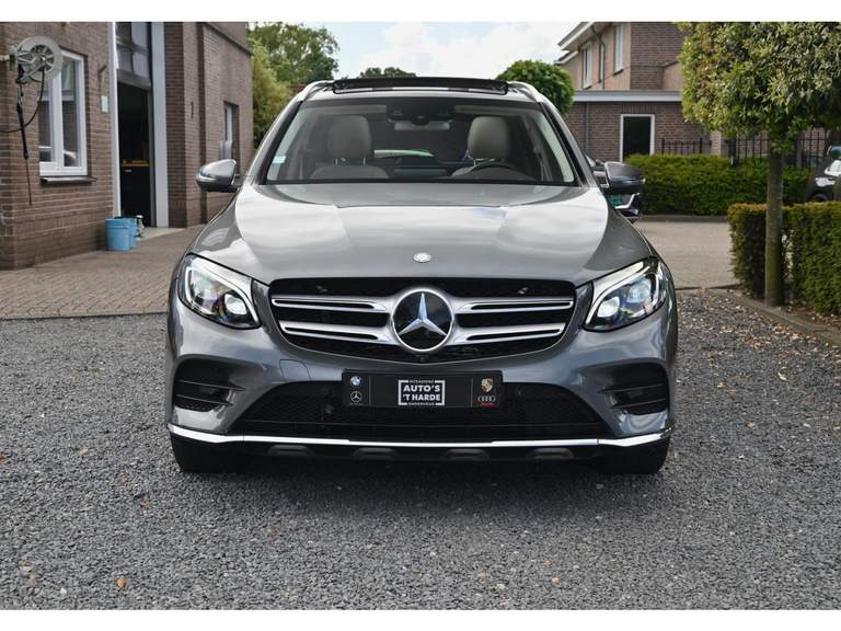 Mercedes-Benz Mercedes-Benz