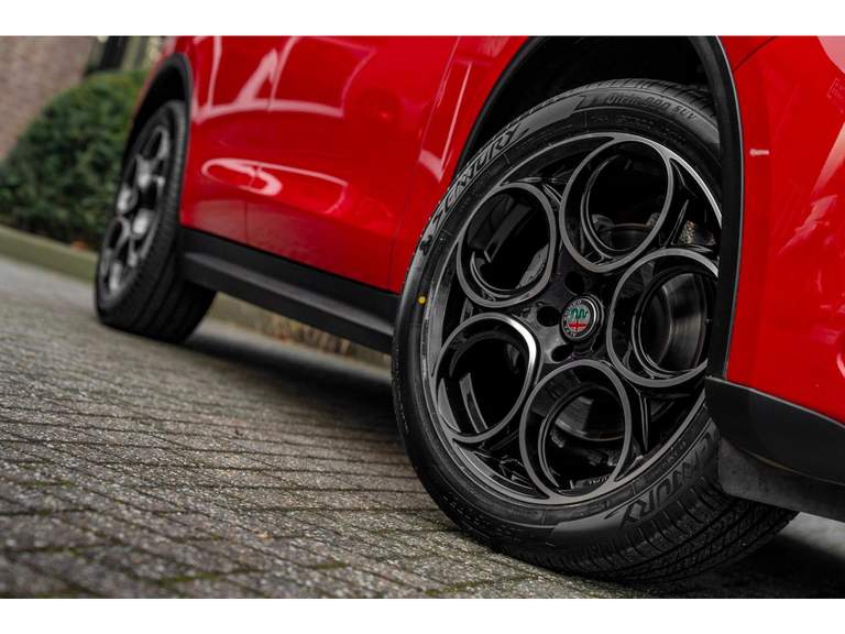 Alfa Romeo Alfa Romeo