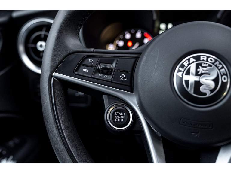 Alfa Romeo Alfa Romeo