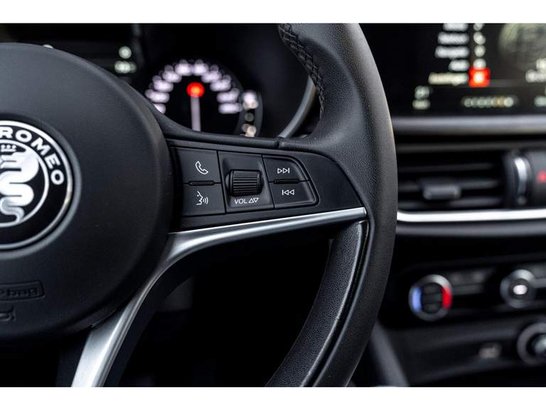 Alfa Romeo Alfa Romeo