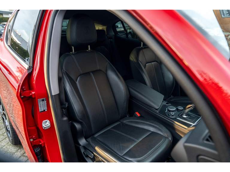 Alfa Romeo Alfa Romeo