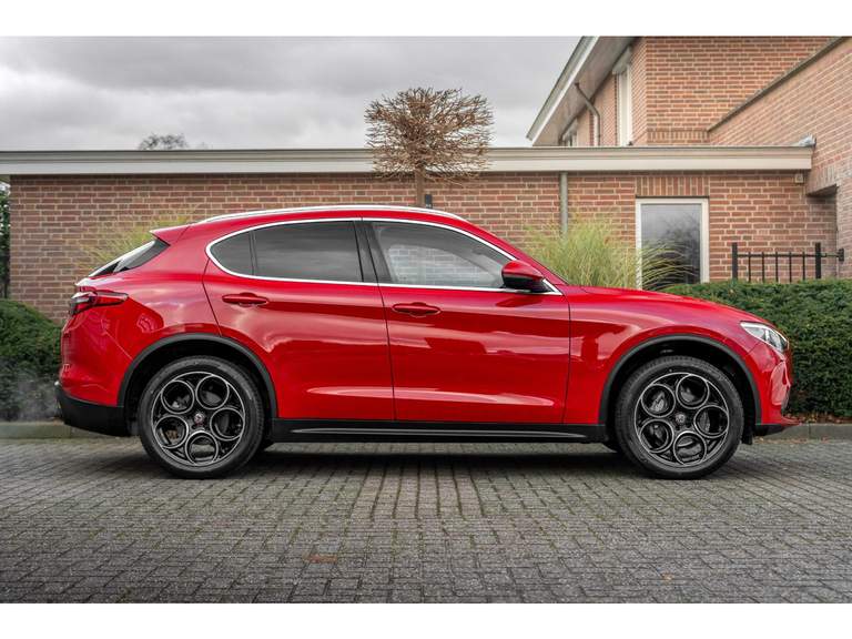 Alfa Romeo Alfa Romeo