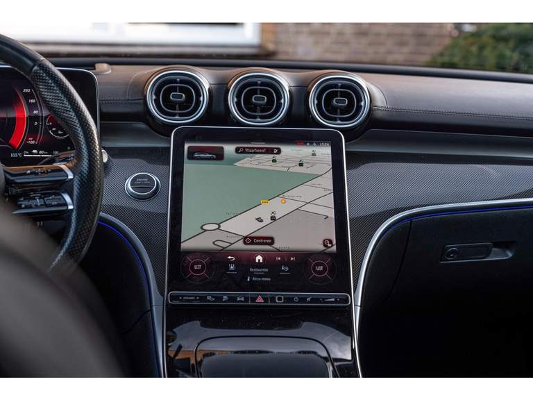 Mercedes-Benz Mercedes-Benz