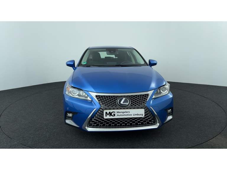 Lexus