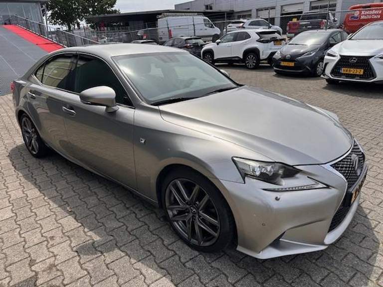Lexus