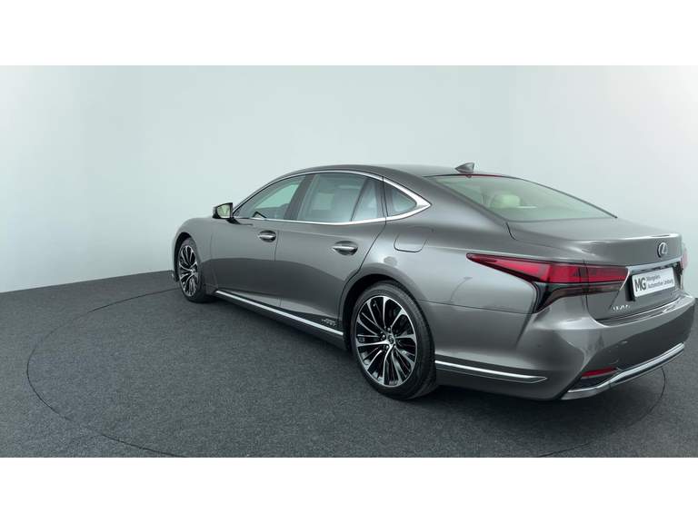 Lexus